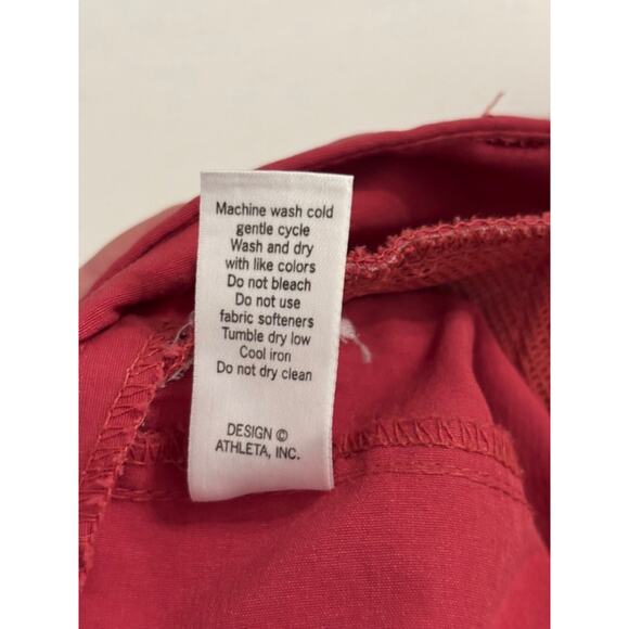 Athleta Women's 0 Red Nylon Hiking Outdoor Active Bermuda Shorts Gorpcore Camp - Picture 7 of 12